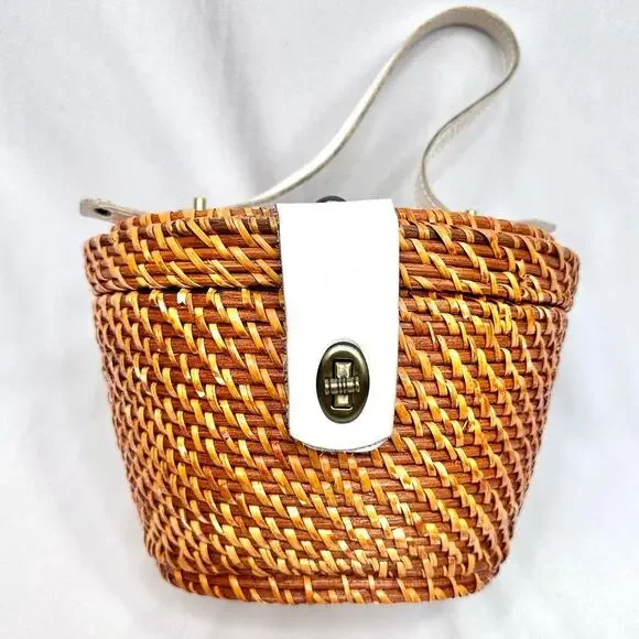 Patricia Nash Caselle Basket Bag Vintage Inspired White Leather Rattan Handbag - Picture 4 of 12